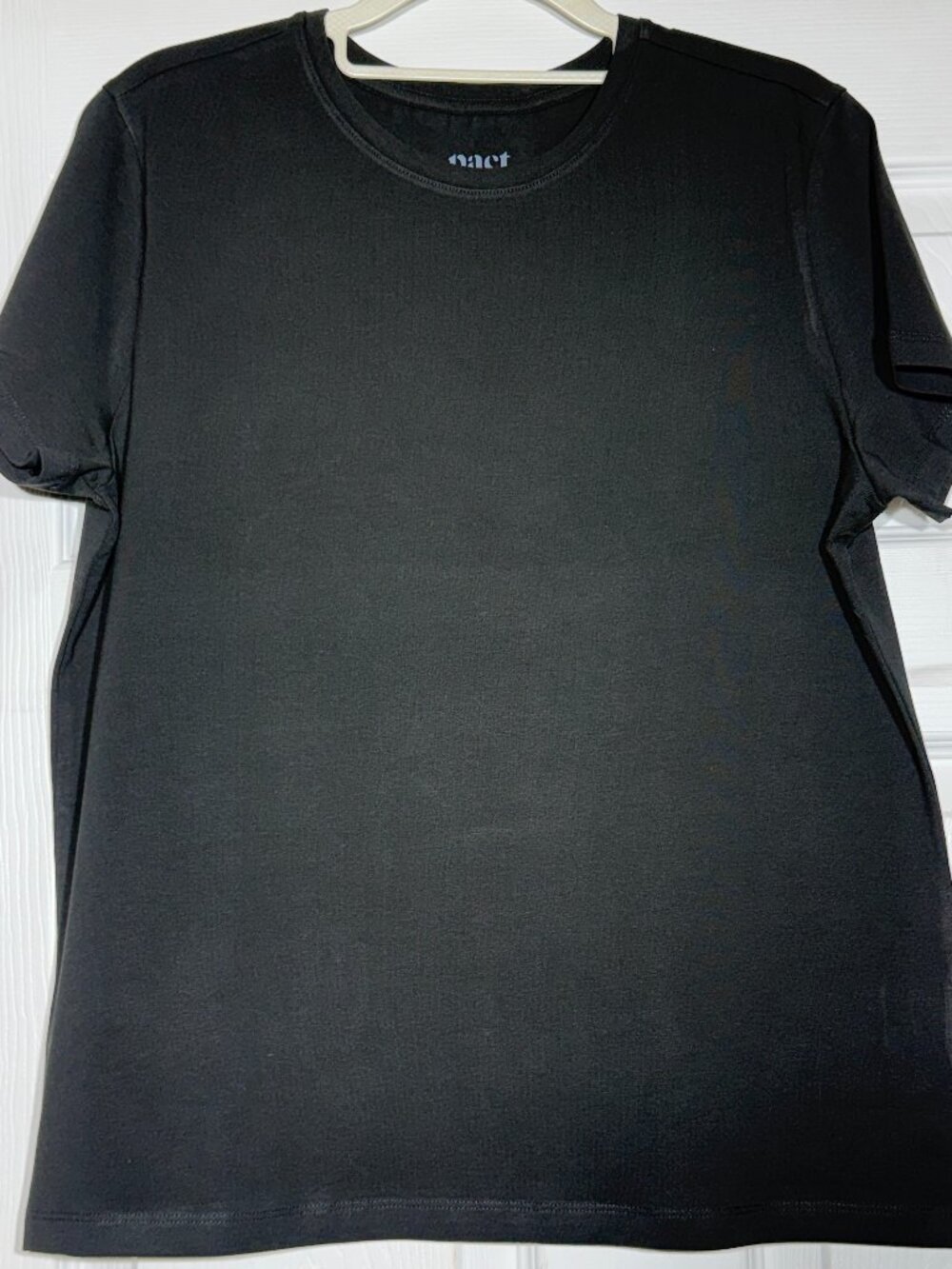 PACT Organic Cotton Black Short Sleeve Crewneck Tee Shirt Size Medium NWT